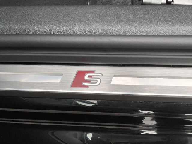 Audi A3 30 TFSI Sedan