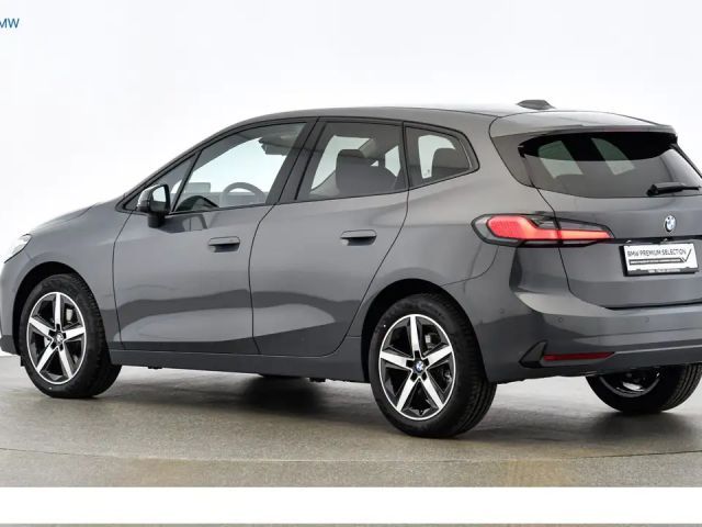 BMW 218 218d Active Tourer Sedan