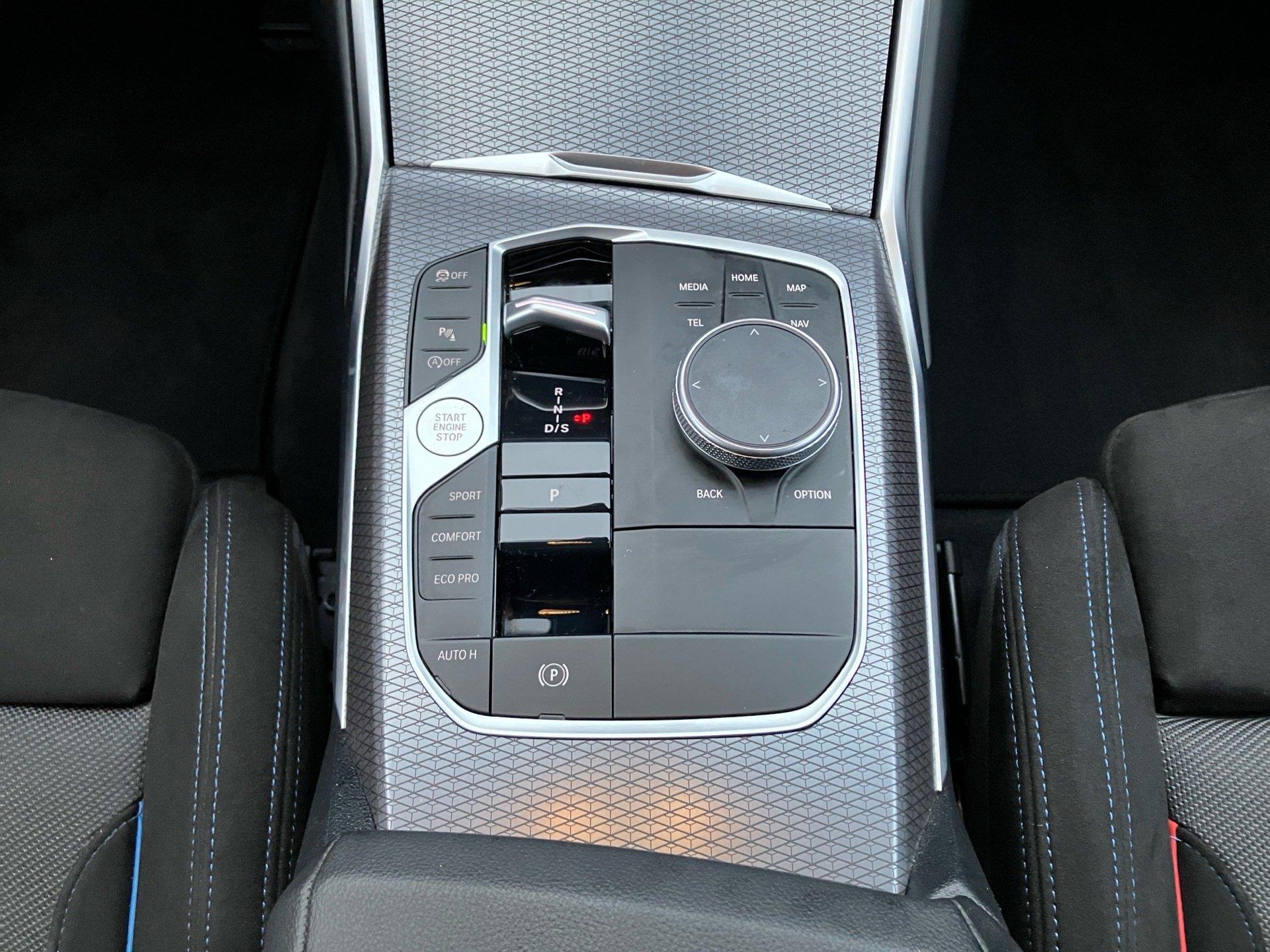 BMW 320 320i Touring