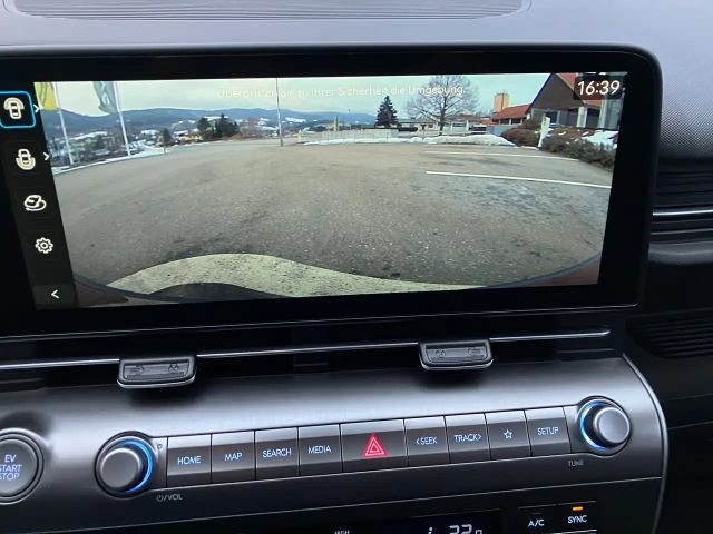 Hyundai Kona 64 kWh Electric