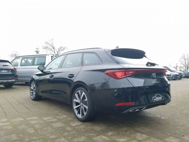 Seat Leon 1.5 eTSI FR-lijn Sportstourer