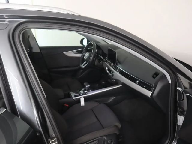 Audi A4 40 TFSI S-Line