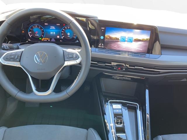 Volkswagen Golf 1.5 eTSI DSG Golf VIII Style