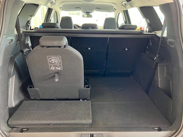 Peugeot 5008 Active Pack EAT8