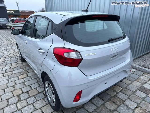 Hyundai i10 1.0