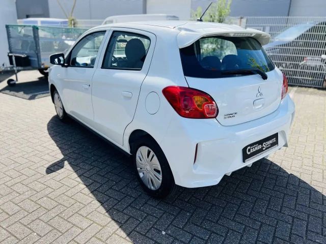 Mitsubishi Space Star Star