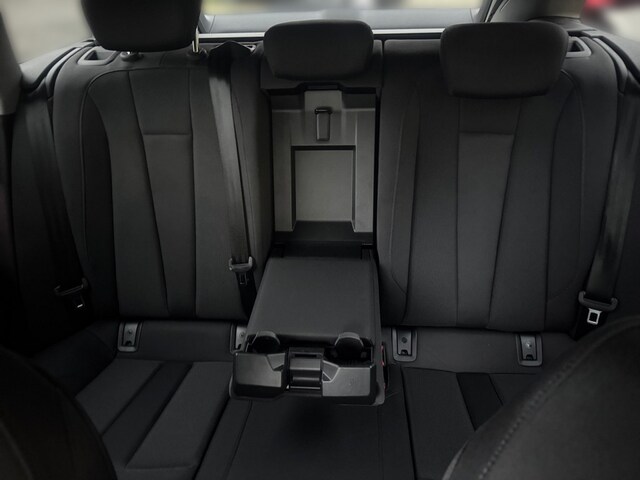 Audi A4 35 TFSI Avant S-Tronic