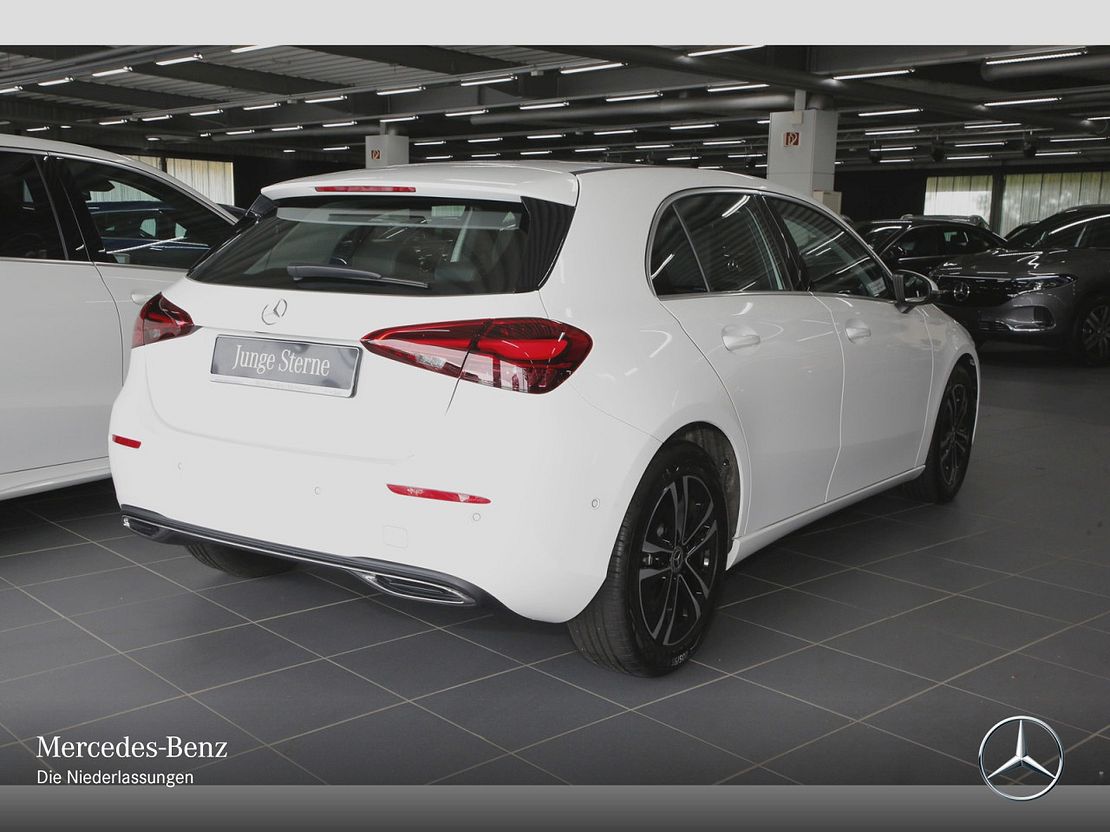 Mercedes-Benz A 200 Progressive