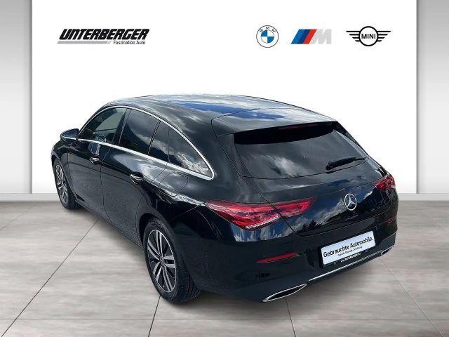 Mercedes-Benz CLA 180 Shooting Brake