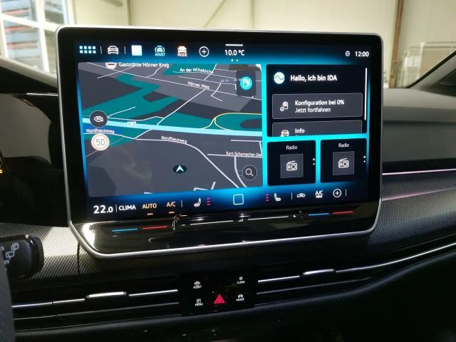 Volkswagen Golf 1.5 eTSI DSG R-Line