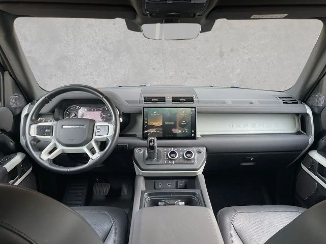 Land Rover Defender 110 D200 Dynamic SE