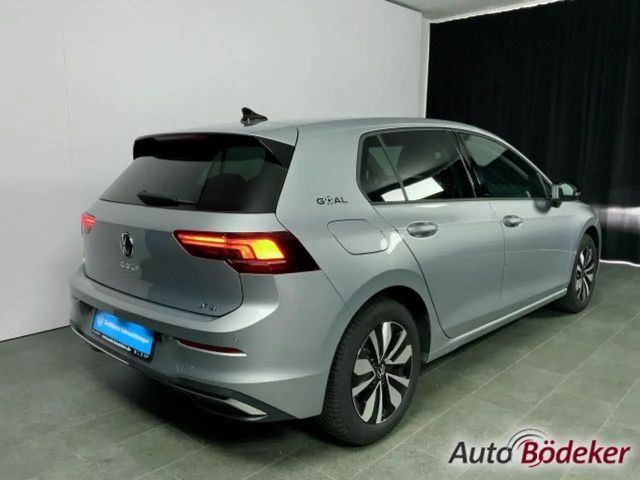 Volkswagen Golf 1.5 eTSI DSG