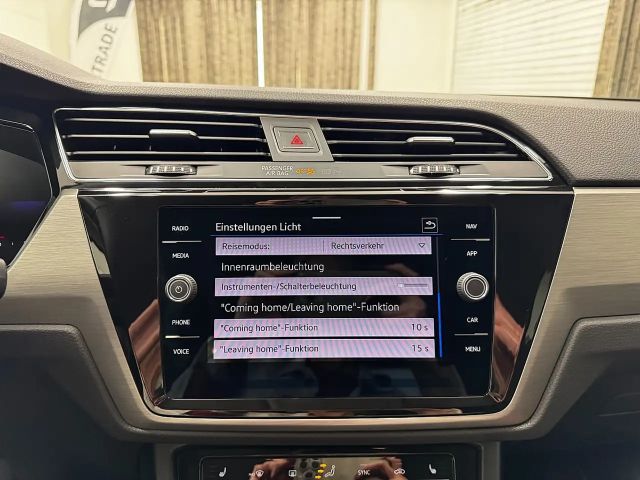 Volkswagen Touran ACT DSG Life