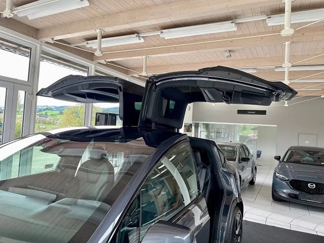 Tesla Model X AWD Plaid