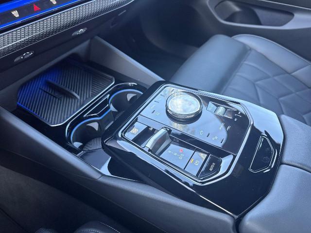 BMW 520 520d M-Sport Sedan