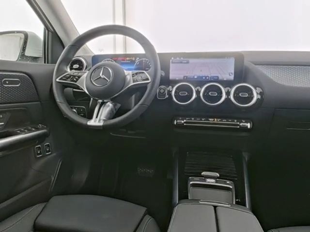 Mercedes-Benz GLA 250 GLA 250 e