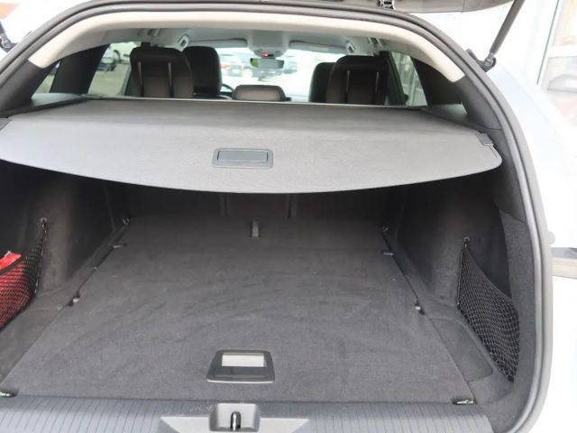 Opel Astra Elegance Sports Tourer