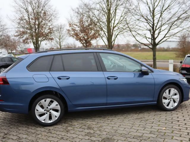 Volkswagen Golf 1.5 TSI Life Variant