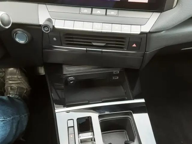 Opel Astra 1.2 Turbo Elegance Turbo