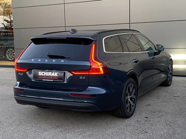 Volvo V60 Core Geartronic