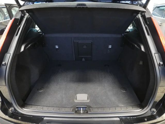 Volvo XC40 Recharge T4