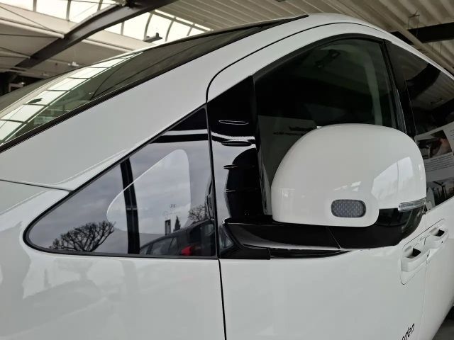 Hyundai Staria Trend