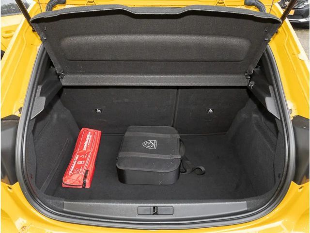 Peugeot E-208 Active Pack