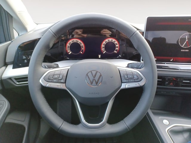 Volkswagen Golf 1.5 TSI