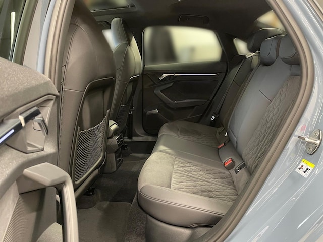 Audi RS3 Quattro S-Tronic Sedan