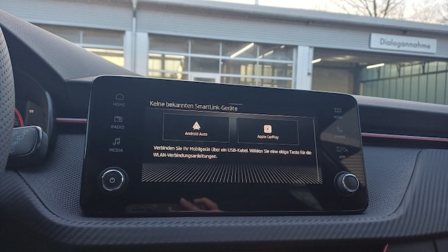 Skoda Kamiq ANSCHLUSSGARANTIE, PANORAMA, KAMERA