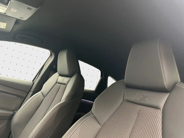 Audi Q4 e-tron 40 S-Line