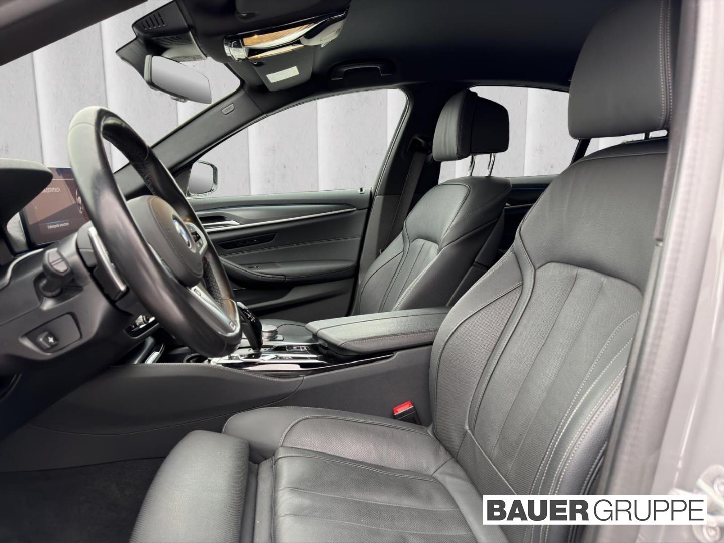 BMW 545 545e M-Sport Sedan xDrive