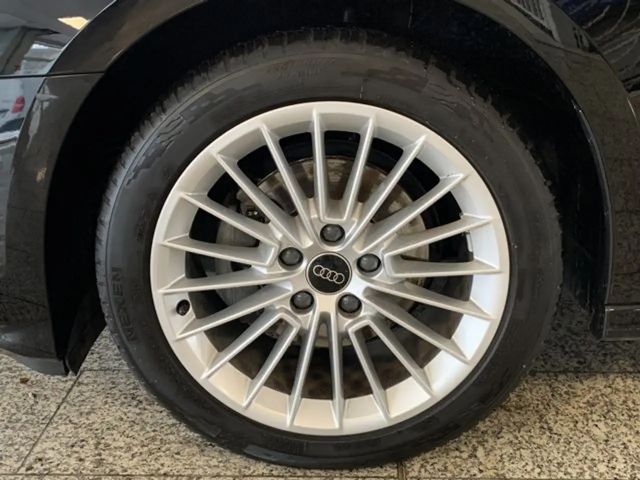 Audi A3 30 TFSI Sedan Sportback