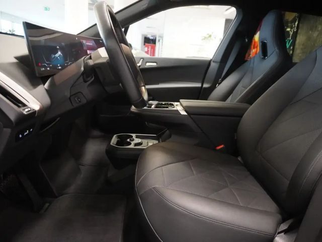 BMW iX xDrive40