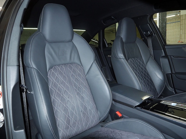 Audi S6 Quattro Sedan