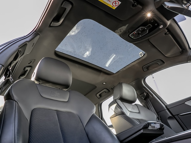 Audi S6 Avant Quattro