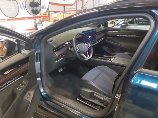 Volkswagen ID.7 4Motion GTX Tourer