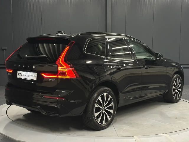 Volvo XC60 AWD Dark Plus