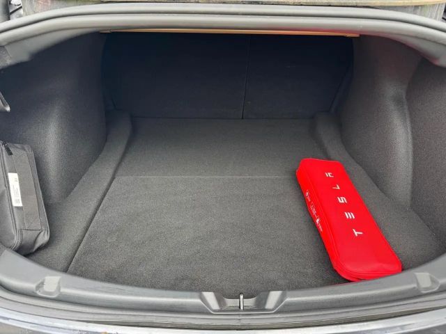 Tesla Model 3 AWD Dual Motor Long Range