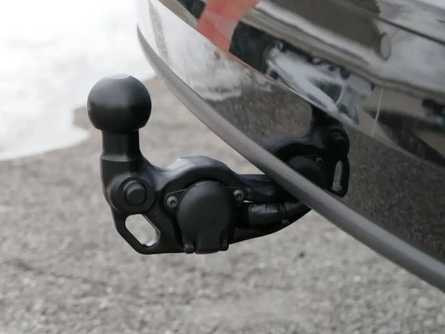 Volkswagen Golf Business DSG Variant