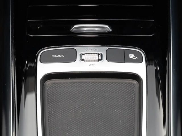 Mercedes-Benz B 180 B 180 d