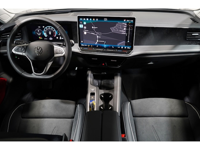 Volkswagen Passat 1.5 eTSI Business DSG IQ.Drive