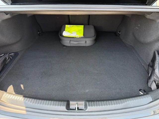 Mercedes-Benz C 300 AMG Line Sedan