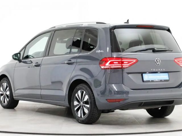 Volkswagen Touran 1.5 TSI DSG