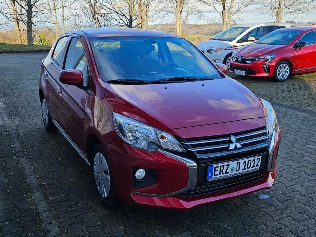 Mitsubishi Space Star Star