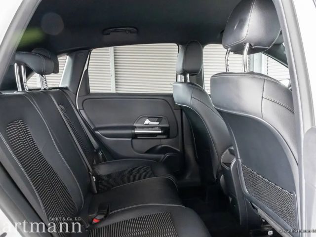 Mercedes-Benz B 200 Progressive