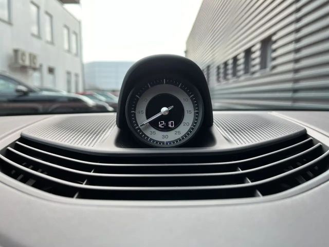 Porsche Taycan GTS Sport Turismo