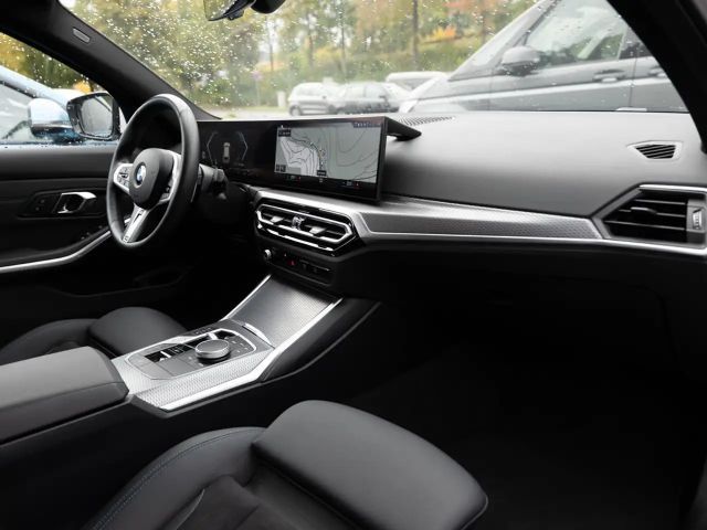 BMW 320 320d M-Sport Touring xDrive