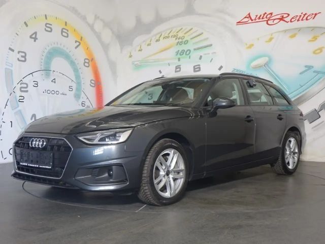 Audi A4 40 TDI Avant S-Tronic