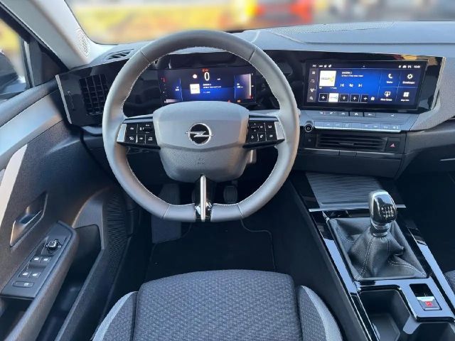 Opel Astra 1.2 Turbo Edition Turbo